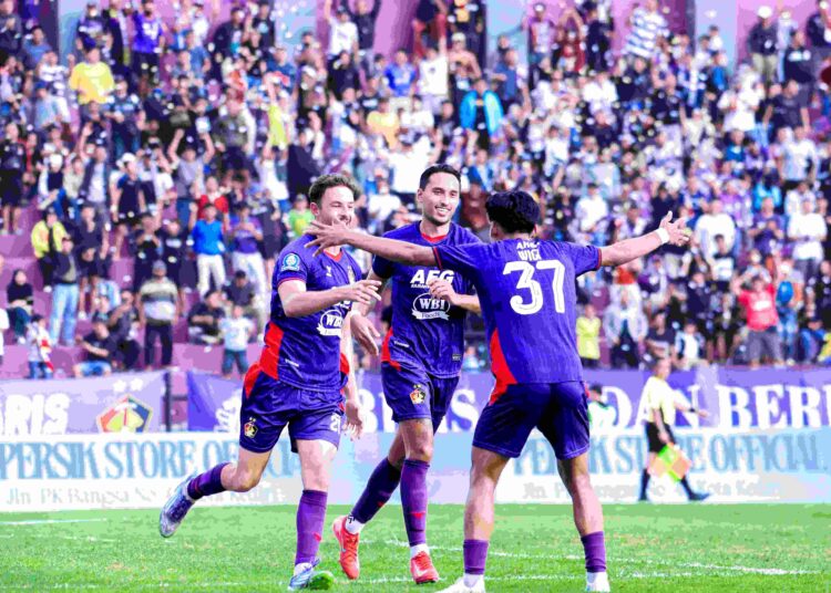 Enam Kali Raih Player Of The Match, Tegaskan Kualitas Ezra Walian di Super League Musim 2025/26