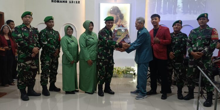 Perkokoh Toleransi Koramil 02/Pesantren Kunjungi 10 Gereja Pada Rangkaian Kegiatan Ibadah Natal 2025
