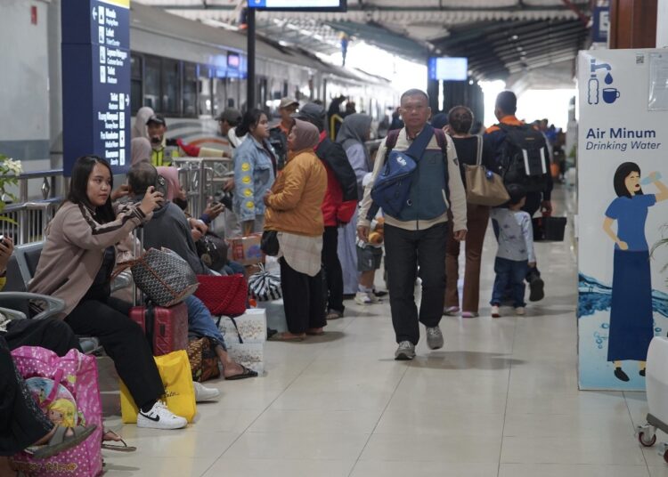 Penumpang Daop 7 Madiun Tumbuh 9 Persen, Kereta Api Makin Jadi Pilihan Utama