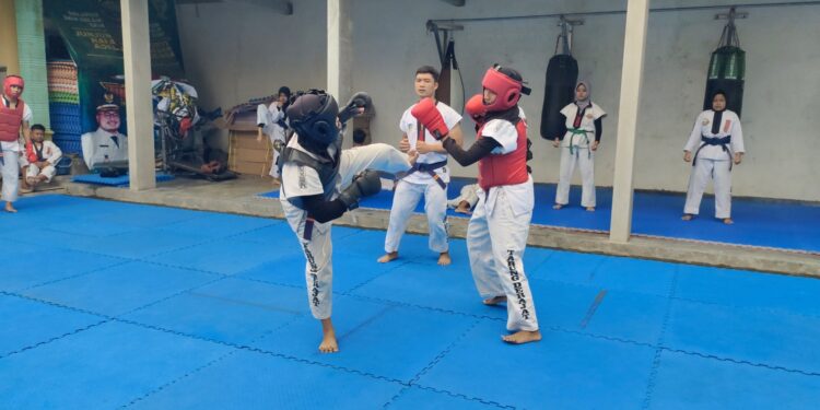 Atlet Tarung Derajat (Kodrat) Kabupaten Kediri, Mulai TC Porprov