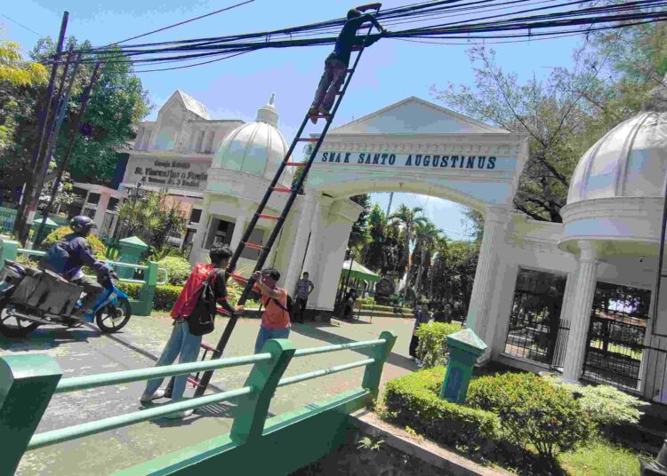 Kabel Jaringan Internet Semrawut, PUPR Lakukan Penataan