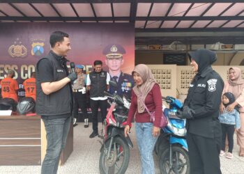 Polres Kediri Kota Kembalikan Motor Curian Kepada Pemilik