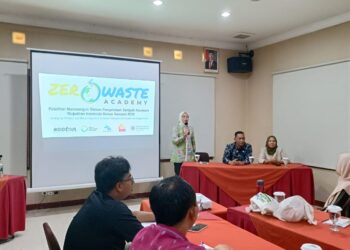 Ecoton Gelar Pelatihan Zero Waste Academy