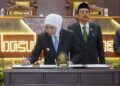 Khofifah Bersama Pimpinan DPRD Sahkan 2 Perda, Pelindungan Pemberdayaan Pembudi Daya Ikan dan Petambak Garam dan Penanggulangan Bencana