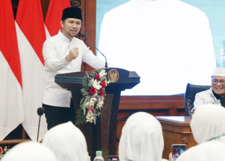 Rakerwil IPHI Jatim Digelar, Wagub Emil Tegaskan Peran IPHI Jaga Kemabruran Haji Sepanjang Hayat