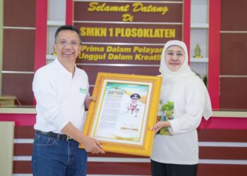 Gubernur Khofifah Resmikan Hasil Rehabilitasi dan Revitalisasi 26 SMA/SMK/SLB di Kediri