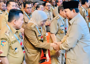 Khofifah, Bersama Emil dan Forkopimda Jatim Hadiri Rakornas Pemerintah Pusat dan Daerah Yang Dipimpin Presiden Prabowo