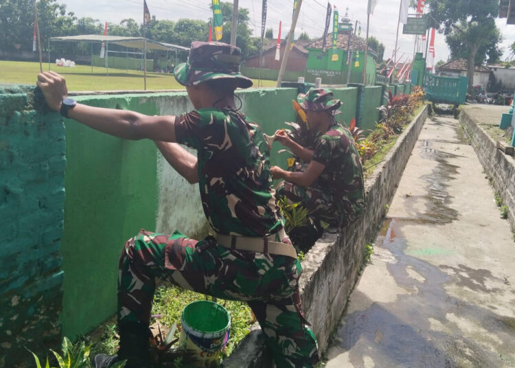 Sambut Ramadan, Satgas TMMD 127 Kediri Bedah Tampilan Masjid Baitul Huda