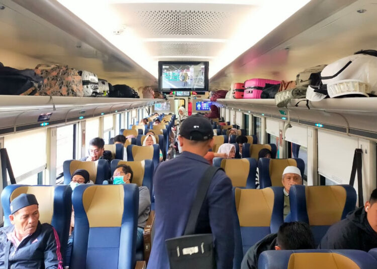 KAI Daop 7 Madiun Operasikan 10 KA Tambahan Lebaran 2026, Tiket Mulai Dijual