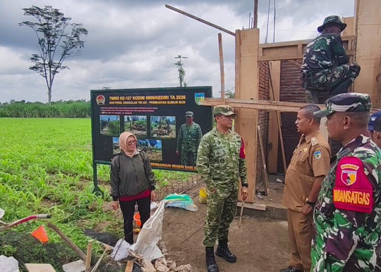 Dandim 0809/Kediri Tinjau Pelaksanaan TMMD, Pembangunan Fisik Capai 65 Persen