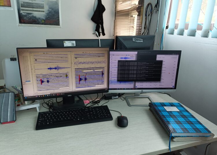 Gunung Kelud Berstatus Normal, Petugas Imbau Pendaki Waspadai Jalur Licin