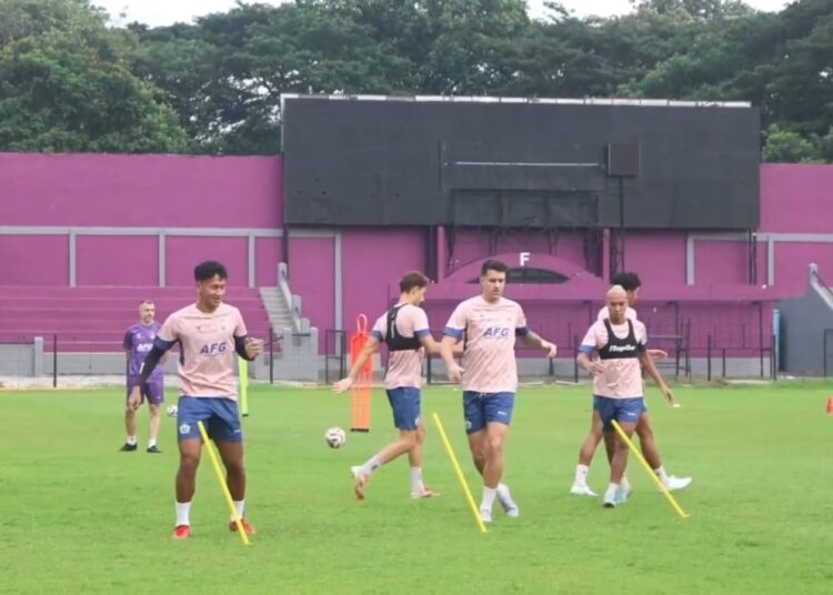 Hadapi Persib, Persik Matangkan Persiapan
