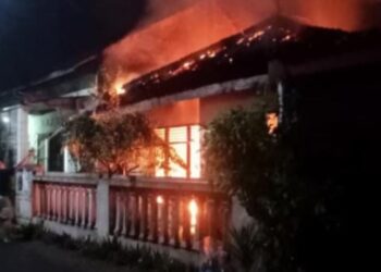 Rumah Kosong Ludes Terbakar, Diduga Akibat Korsleting Listrik