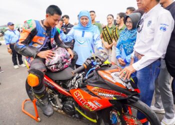 Dari Magetan untuk Dunia: Khofifah Resmikan Sirkuit Suryo dan Jatim Racing Series 2026