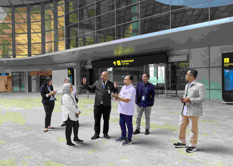 Tinjau Kesiapan Mudik 2026, Sekretaris Itjen Kemenhub Kunjungi Bandara Dhoho Kediri
