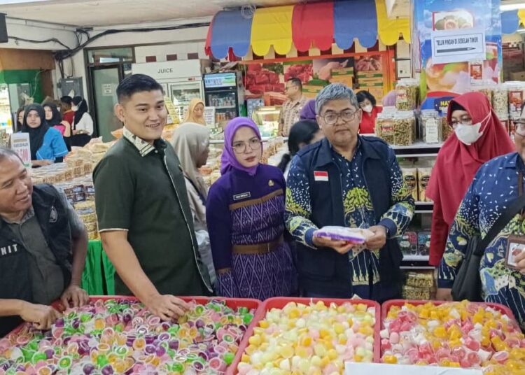 Sidak Parsel, Petugas Gabungan Temukan Produk Mendekati Kedaluwarsa