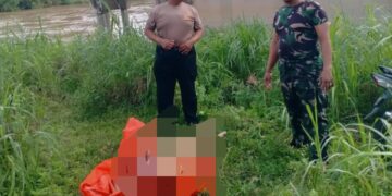 Jenazah Pria Tanpa Identitas Ditemukan Mengapung di Sungai Brantas Kediri