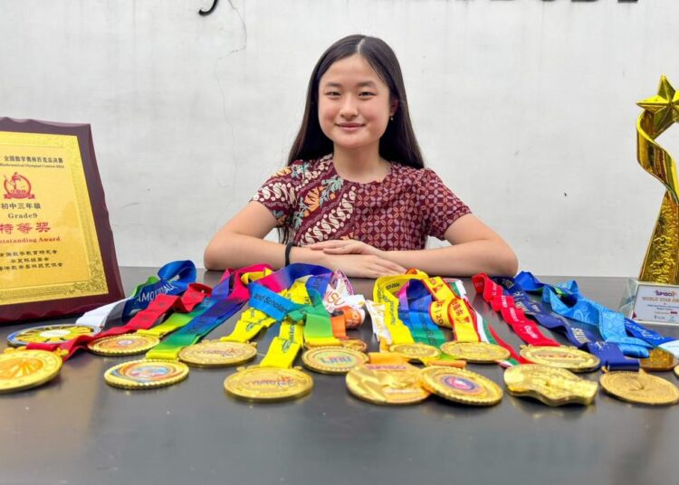 Jesselyn Michelle Setiobudi, Sang Juara Dunia yang Pulang untuk Mencetak Generasi Matematika Kediri