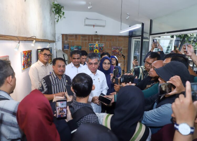 Menaker Sebut Industri Kreatif Bisa Jadi Laboratorium Program Magang Nasional
