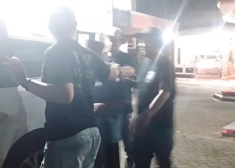 Diduga Cabuli 10 Anak di Bawah Umur, Oknum Tokoh Agama di Kediri Ditangkap Polisi