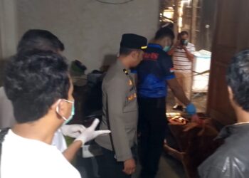 Pedagang di Kediri Ditemukan Tewas Membusuk di Depan Dapur, Diduga Pecah Pembuluh Darah