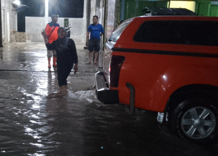 Diguyur Hujan Deras, Tiga Kecamatan di Kabupaten Kediri Diterjang Banjir Luapan