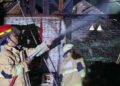 Diduga Korsleting Pompa Air, Gudang Rumah di Kandangan Kediri Hangus Terbakar