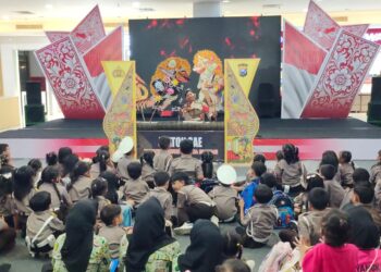 Polsek Kediri Kota Gelar Wayang Karton, Edukasi Anak Pilih Makanan Bergizi