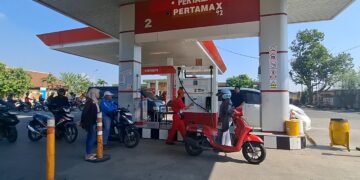 Pertamax Naik Jadi Rp16.250, Warga Kediri Kaget dan Pilih Migrasi ke Pertalite