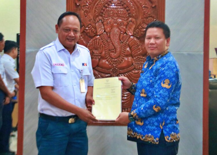KAI Daop 7 Madiun Amankan Aset Perusahaan Senilai Rp52,2 Miliar, Terima 23 Sertipikat Elektronik dari BPN Kabupaten Kediri