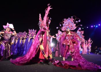 Gudang Garam Angkat Tema “Kerajaan Bunga Anggrek” di Dhoho Night Carnival 2026