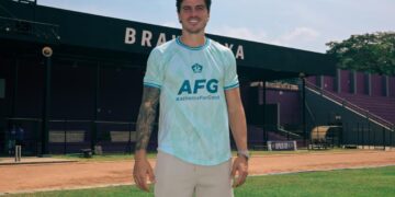 Resmi Bergabung, Sergio Castel Siap Pertajam Lini Depan Persik Kediri