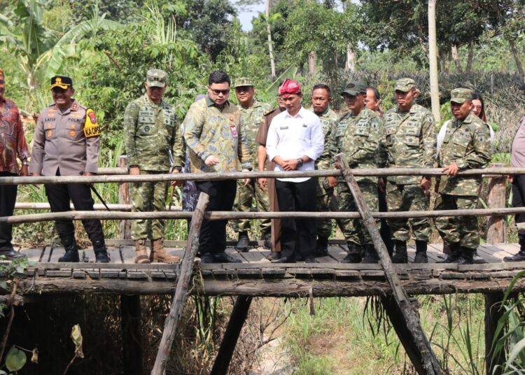 Kodim 0809/Kediri Resmikan Jembatan Garuda dan Titik Air Bersih Serentak