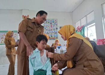 Tingkatkan Imunitas Anak, Pemkot Kediri Gencarkan Vaksinasi Rubella dan HPV di Sekolah Dasar