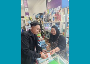 Dekatkan Akses Perbankan ke Desa, Konter HP di Ngronggot Jadi Tumpuan Transaksi Warga