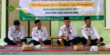 Tingkatkan Mitigasi Konflik, Kemenag Kediri Gembleng 98 Penyuluh Agama Keterampilan Paralegal dan EWS