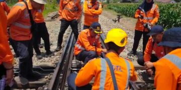 Pastikan Keselamatan Jalur Kediri–Tulungagung, Petinggi KAI Daop 7 Madiun Turun Langsung Cek Rel